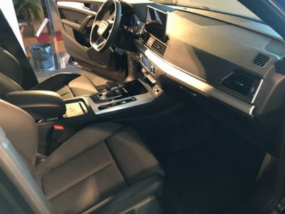 Audi Q5 40 TDI quattro S tronic Sport (12)
