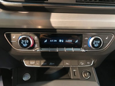 Audi Q5 40 TDI quattro S tronic Sport (15)