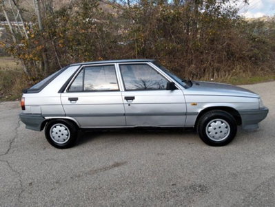 Renault 11 5 porte TL (10)