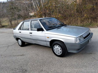 Renault 11 5 porte TL (11)