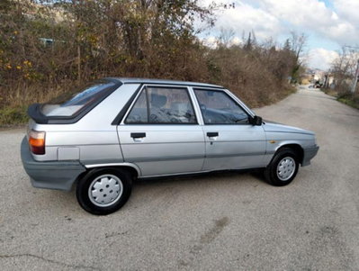 Renault 11 5 porte TL (9)