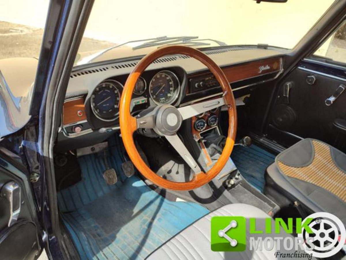Alfa Romeo Giulia 2.0 Turbo 200 CV AT8 Super (16)