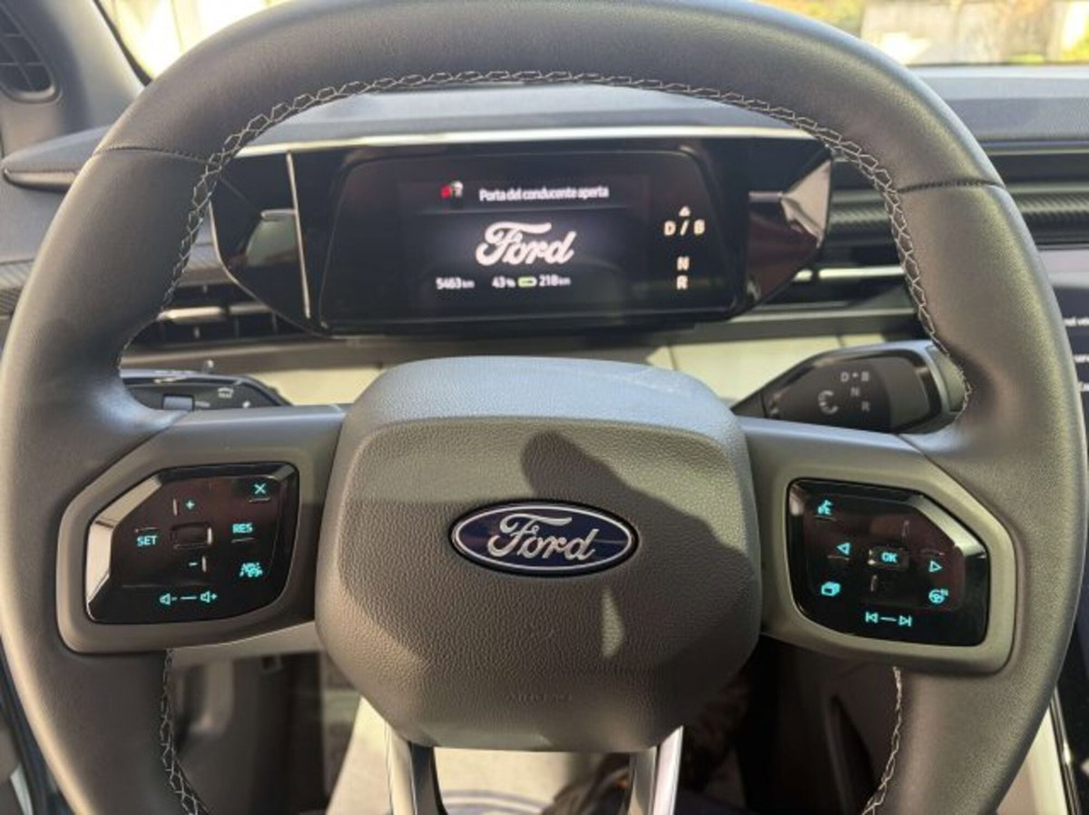 Ford Explorer 79kWh Extended Range Premium awd (10)