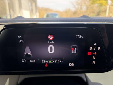 Ford Explorer 79kWh Extended Range Premium awd (14)