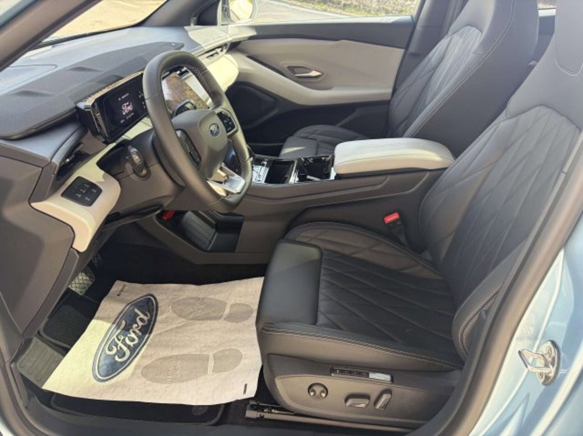 Ford Explorer 79kWh Extended Range Premium awd (8)