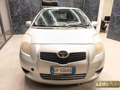 Toyota Yaris 1.0 5 porte usata