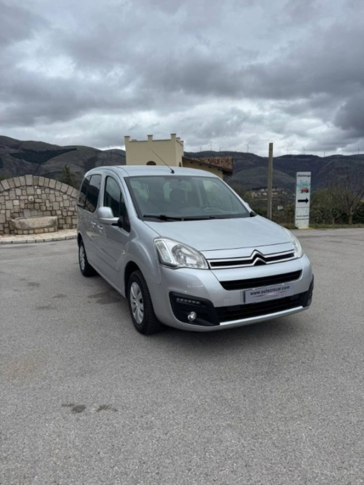 Citroen Berlingo Multispace BlueHDi 100 5 posti Feel Combi N1 (2)