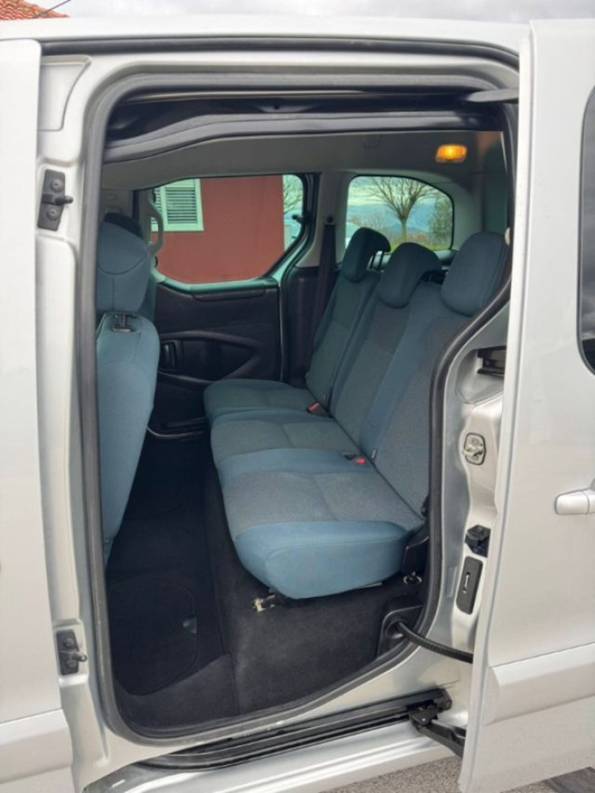 Citroen Berlingo Multispace BlueHDi 100 5 posti Feel Combi N1 (4)