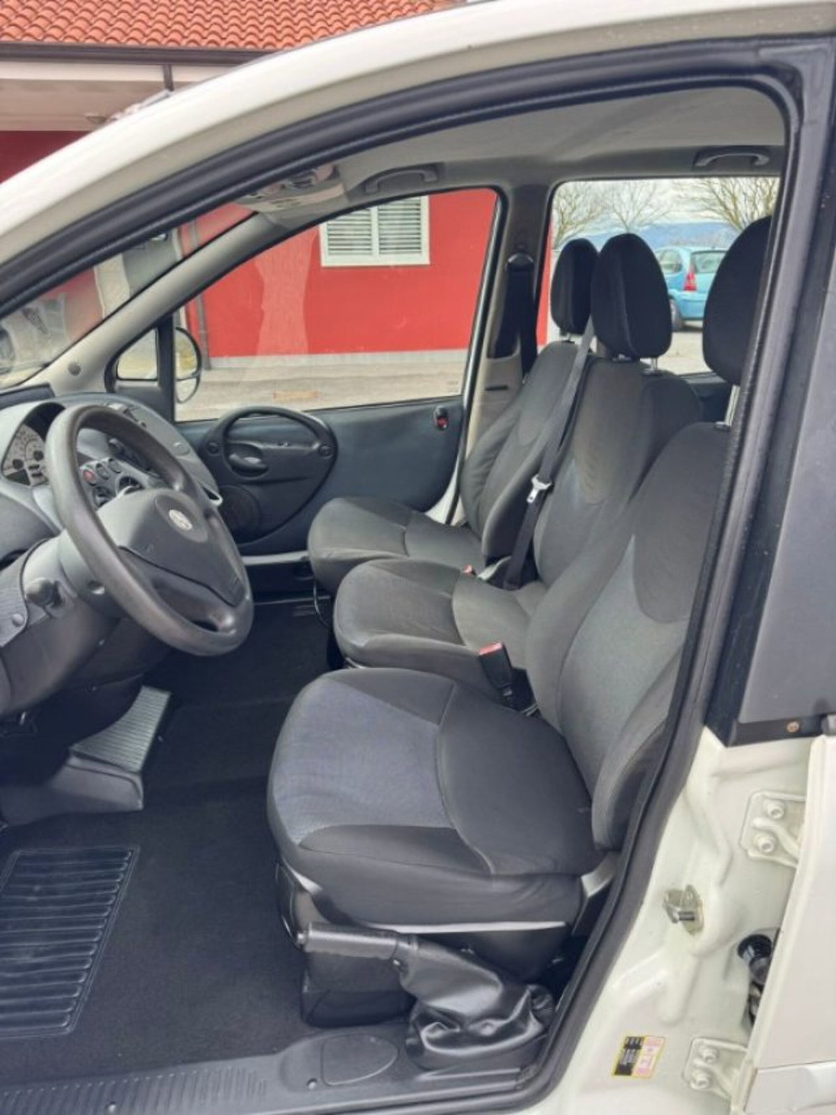 Fiat Multipla 1.9 MJT Dynamic (17)