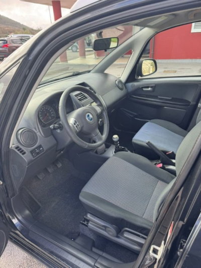 Fiat Sedici 1.9 MJT 4x4 Dynamic (10)