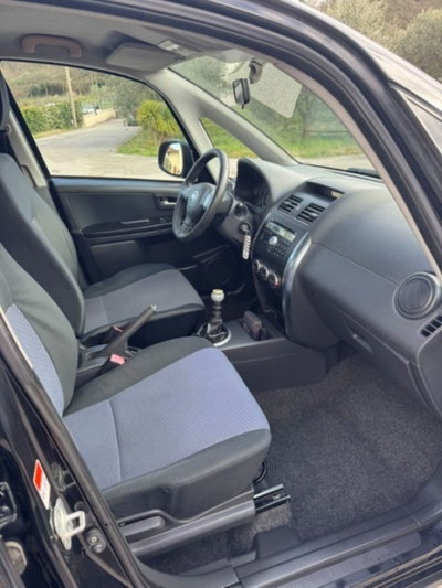 Fiat Sedici 1.9 MJT 4x4 Dynamic (8)