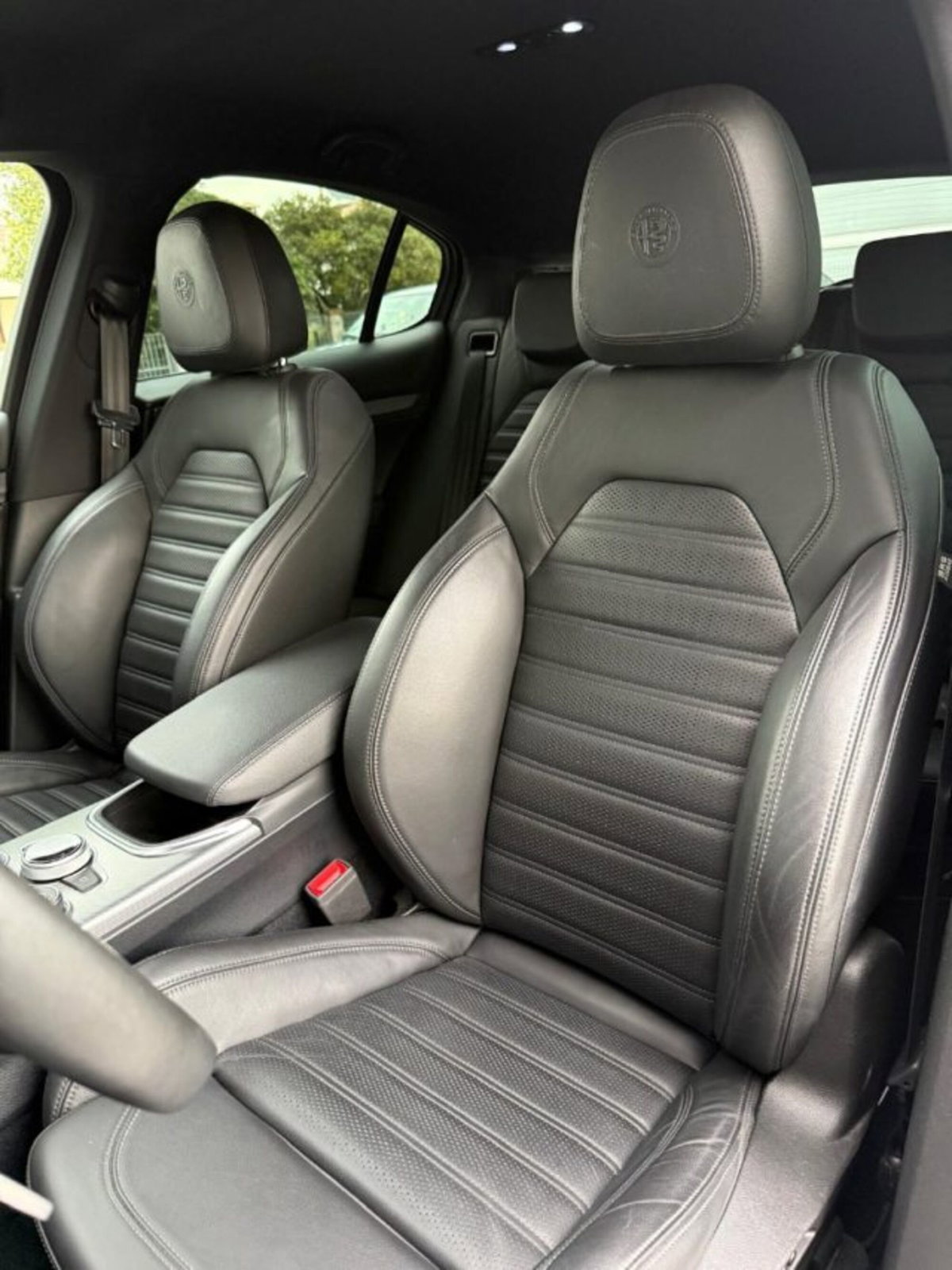 Alfa Romeo Stelvio Stelvio 2.2 Turbodiesel 210 CV AT8 Q4 Veloce (10)