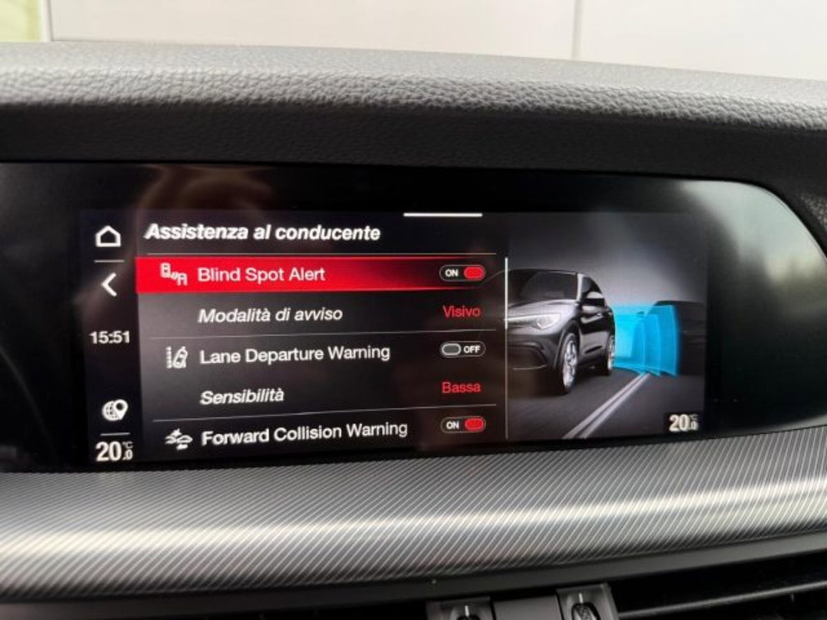Alfa Romeo Stelvio Stelvio 2.2 Turbodiesel 210 CV AT8 Q4 Veloce (18)