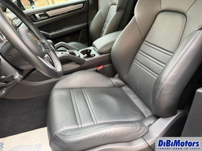 Porsche Cayenne 3.0 V6 Platinum Edition (12)