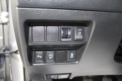 Nissan Qashqai 1.6 dCi 4WD Tekna (12)