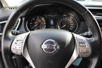 Nissan Qashqai 1.6 dCi 4WD Tekna (14)