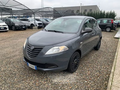 Lancia Ypsilon 1.2 69 CV 5 porte Elle usata
