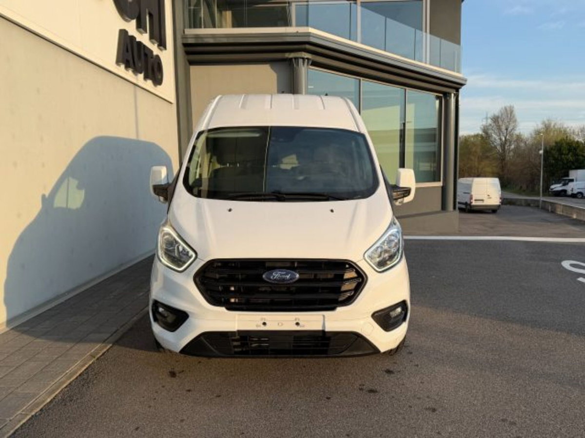 Ford Transit Custom Furgone 280 2.0 EcoBlue 130 PC-DC Furgone Titanium (2)