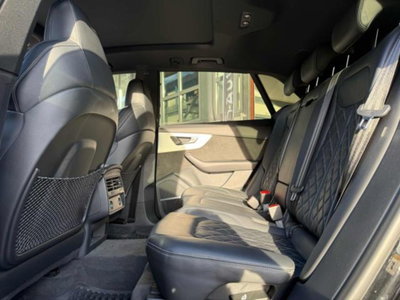 Audi SQ8 TDI quattro tiptronic (19)