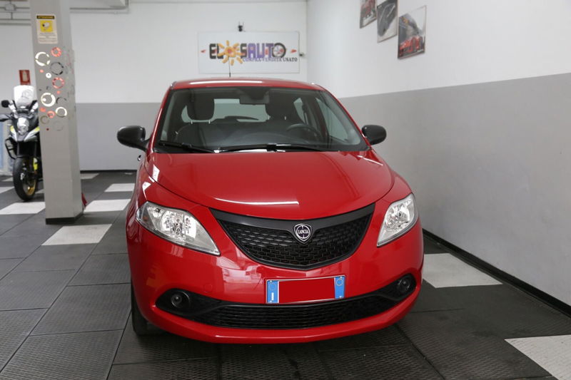 Lancia Ypsilon 1.2 69 CV 5 porte Elefantino Blu