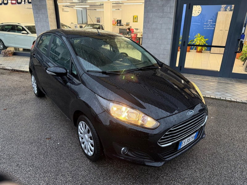 Ford Fiesta 1.4 5 porte Bz.- GPL Titanium