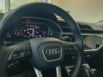Audi Q3 35 TDI quattro S tronic Business (19)