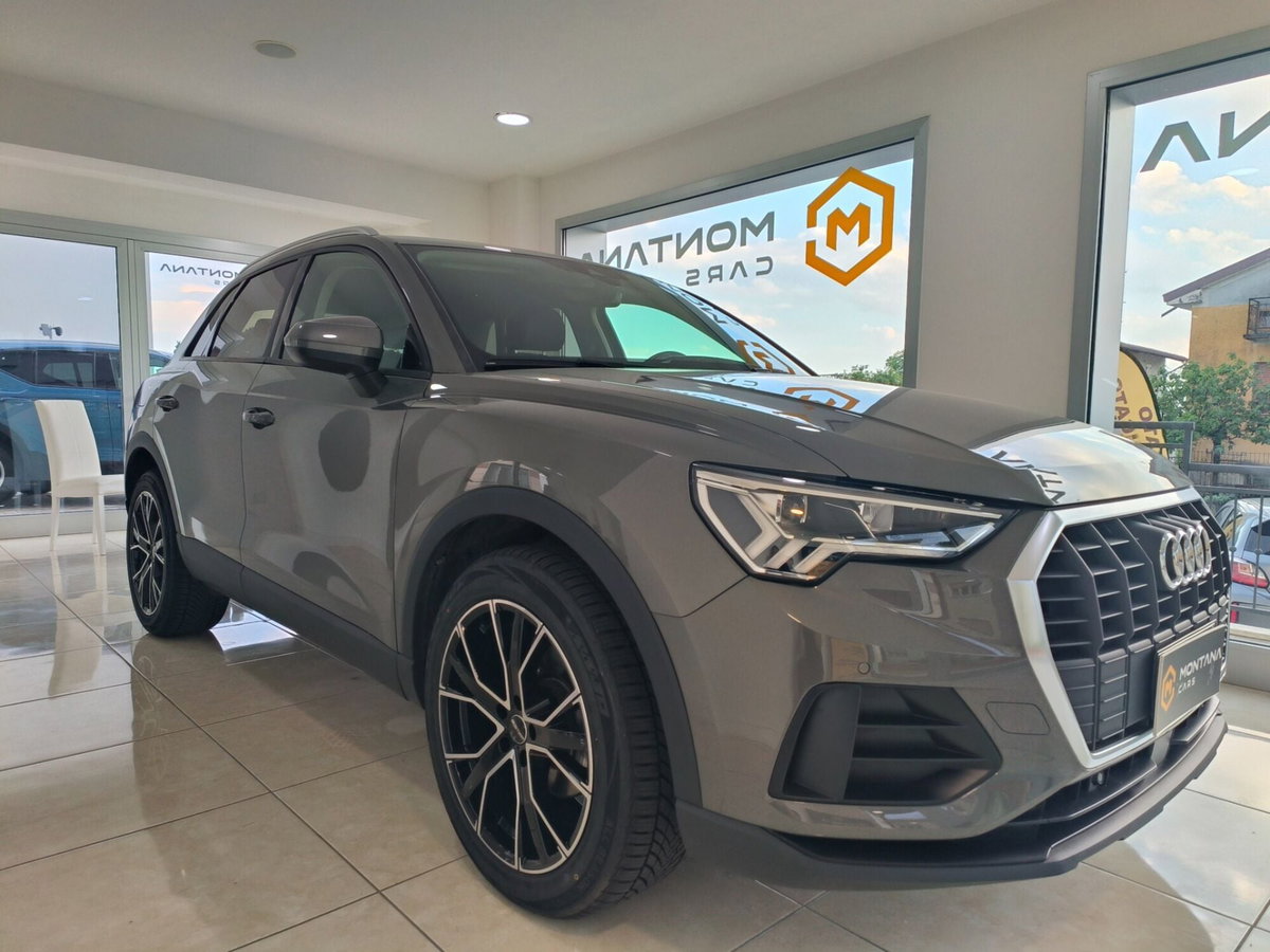 Audi Q3 35 TDI quattro S tronic Business (3)
