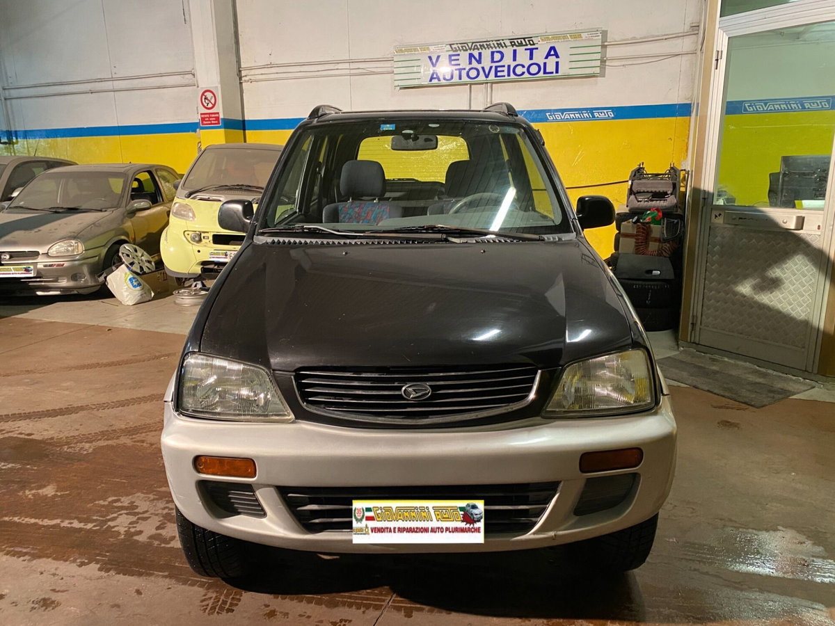 Daihatsu Terios 1.3i 16V cat 4WD SX (8)