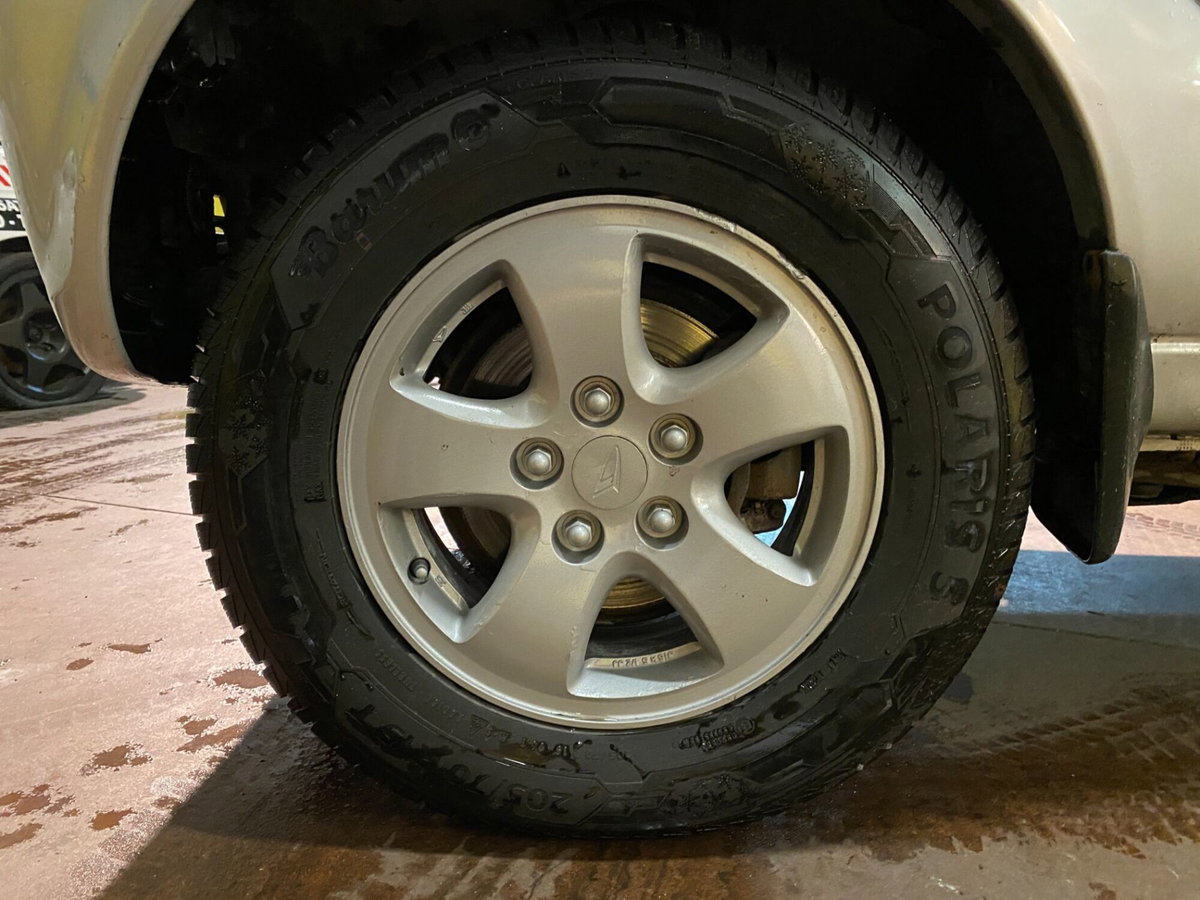 Daihatsu Terios 1.3i 16V cat 4WD SX (9)