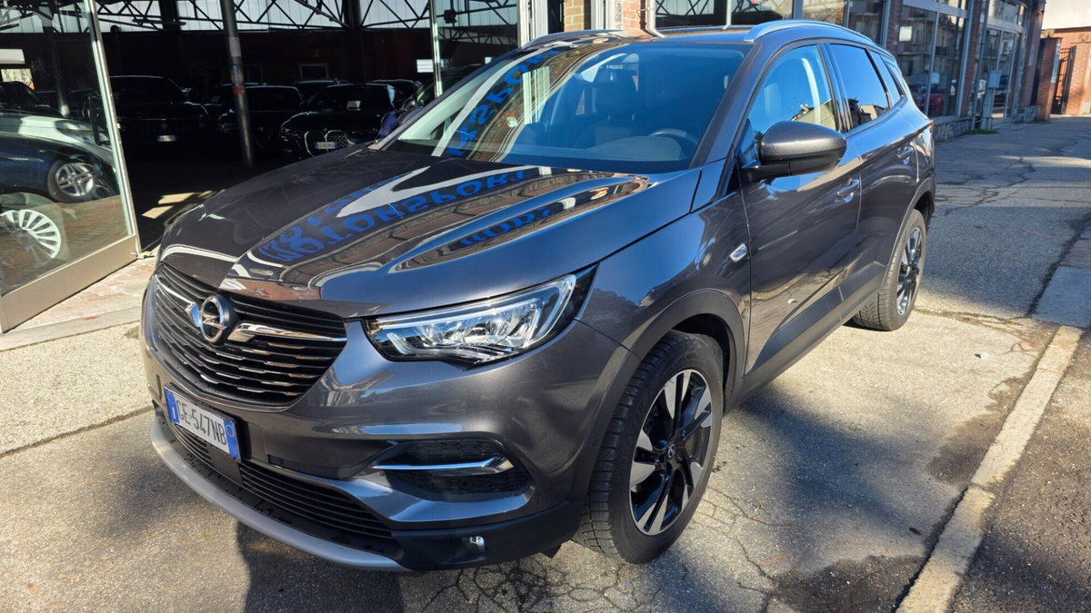 Opel Grandland X 1.5 diesel Ecotec Start&Stop Elegance (18)