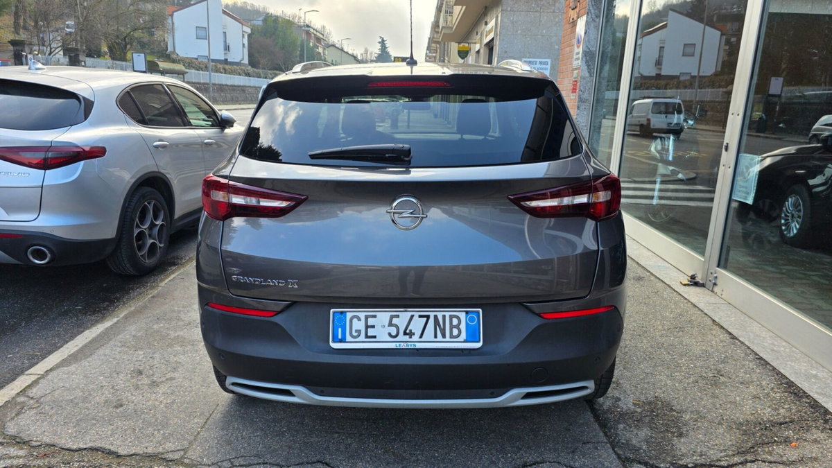 Opel Grandland X 1.5 diesel Ecotec Start&Stop Elegance (5)