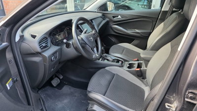 Opel Grandland X 1.5 diesel Ecotec Start&Stop Elegance (7)