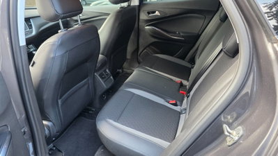 Opel Grandland X 1.5 diesel Ecotec Start&Stop Elegance (8)