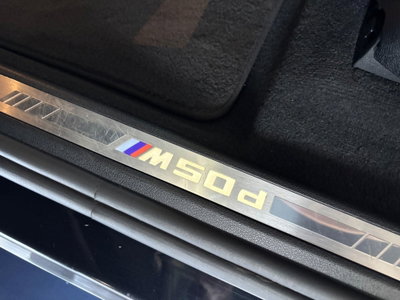 BMW X6 M50d (13)
