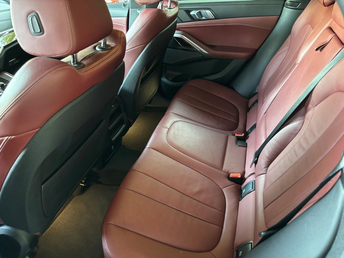 BMW X6 M50d (19)