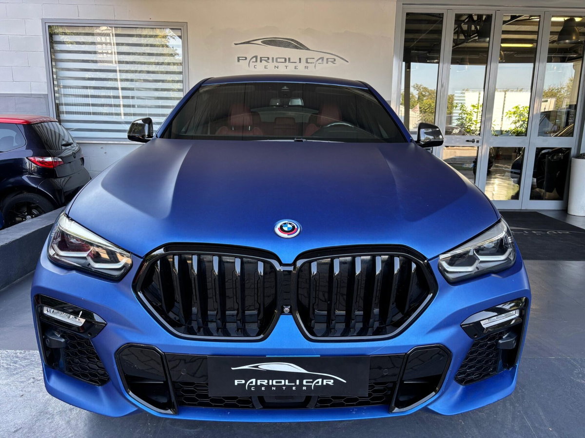 BMW X6 M50d (2)