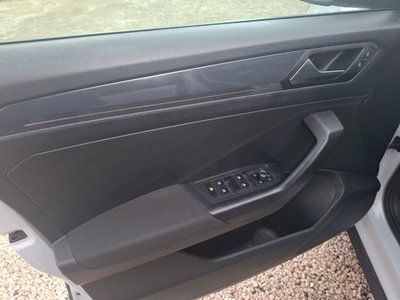 Volkswagen T-Roc 1.6 TDI SCR Advanced BlueMotion Technology (13)