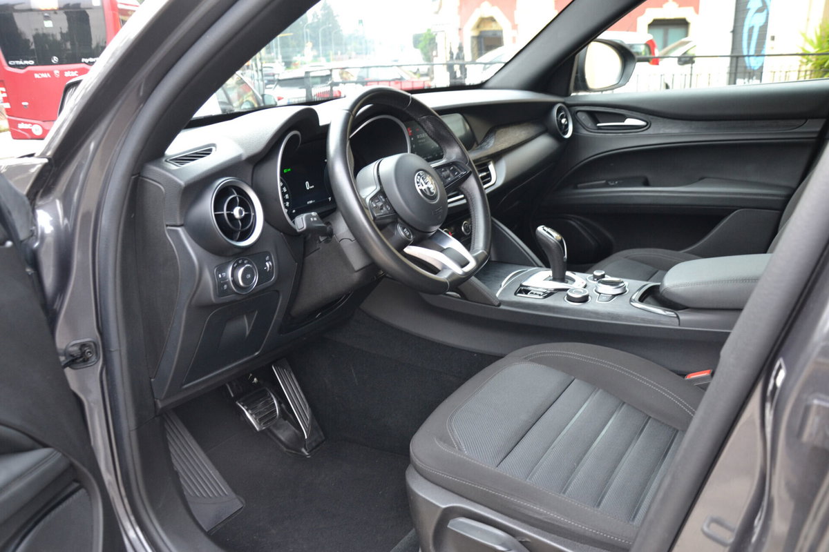 Alfa Romeo Stelvio Stelvio 2.2 Turbodiesel 210 CV AT8 Q4 Super (6)