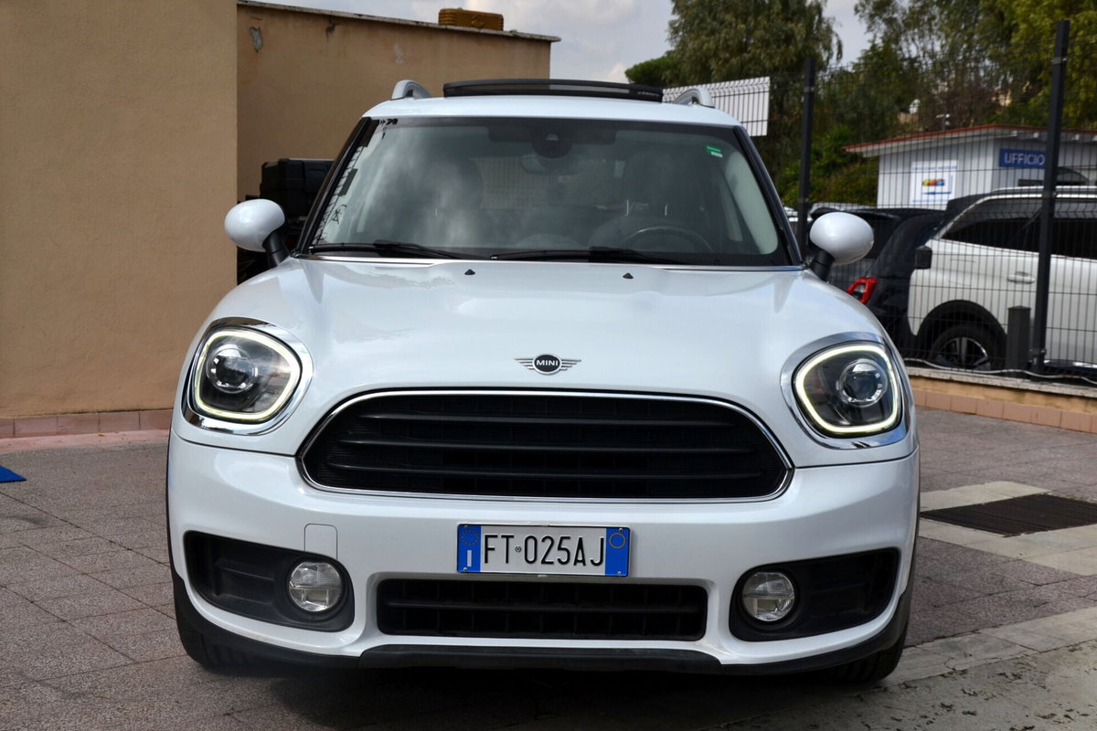 MINI Mini Countryman 1.5 One D Essential Countryman (13)