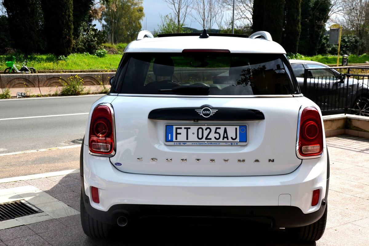 MINI Mini Countryman 1.5 One D Essential Countryman (14)
