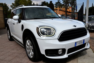 MINI Mini Countryman 1.5 One D Essential Countryman (4)