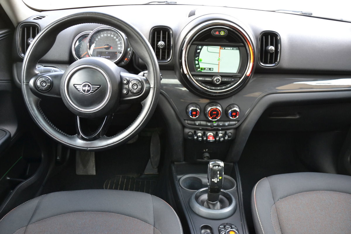 MINI Mini Countryman 1.5 One D Essential Countryman (7)