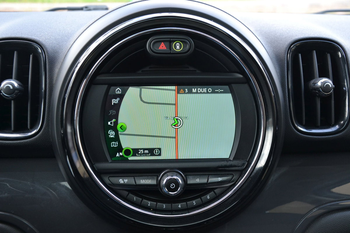 MINI Mini Countryman 1.5 One D Essential Countryman (9)