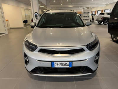 Kia Stonic 1.0 T-GDi GPL DCT Style (2)
