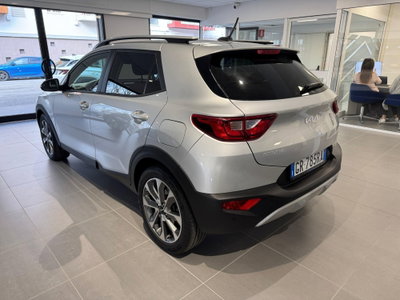 Kia Stonic 1.0 T-GDi GPL DCT Style (6)