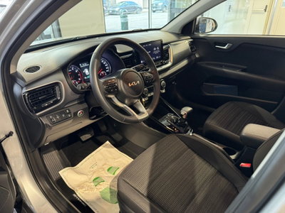 Kia Stonic 1.0 T-GDi GPL DCT Style (8)
