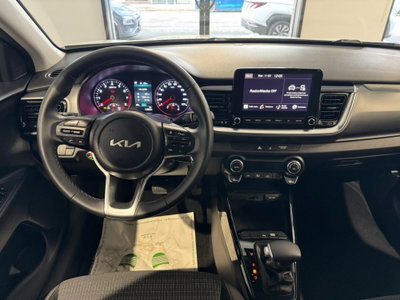 Kia Stonic 1.0 T-GDi GPL DCT Style (9)