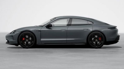 Porsche Taycan 4S Black Edition (2)