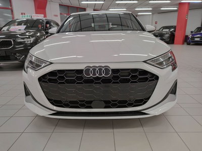 Audi A3 Sportback 30 TFSI S tronic Business (2)