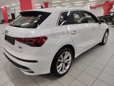 Audi A3 Sportback 30 TFSI S tronic Business (4)